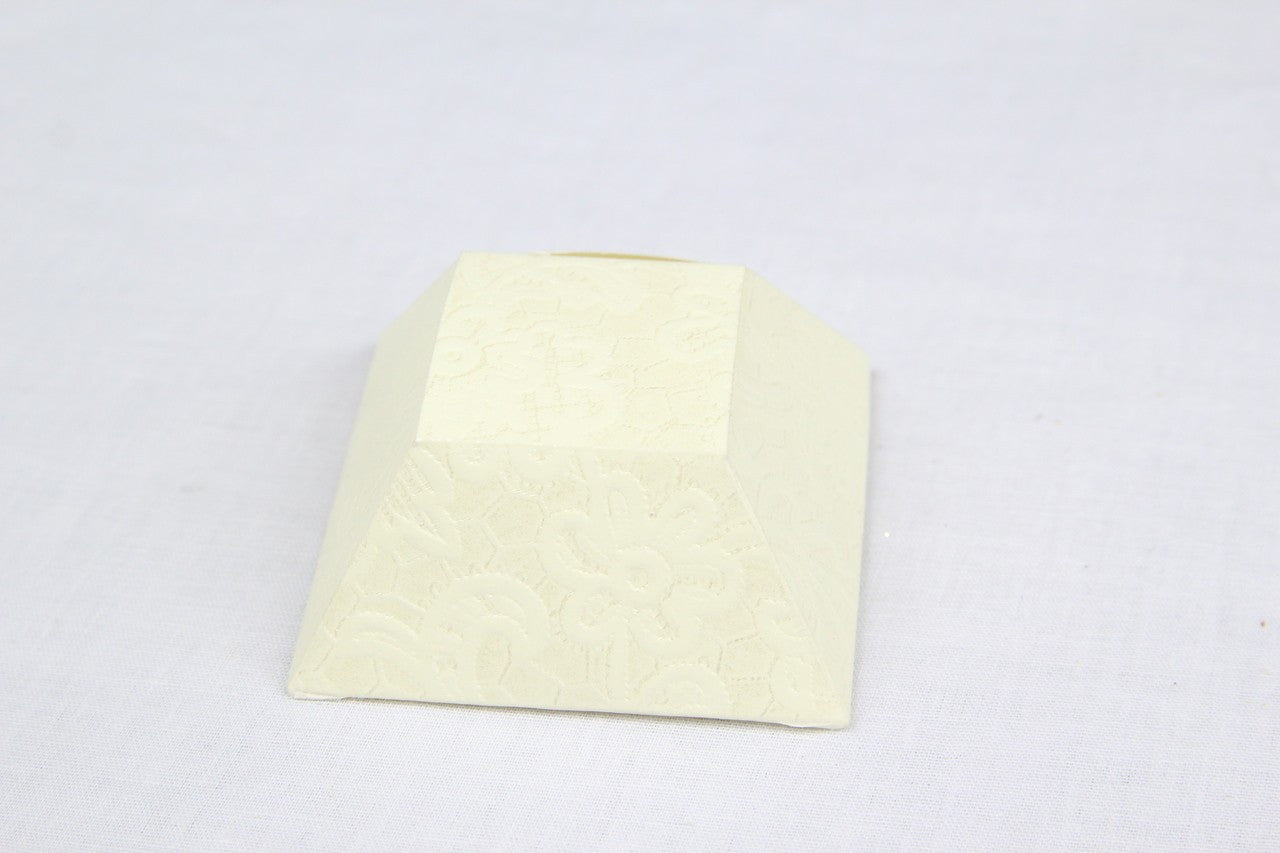 12 pcs-Italian Pyramid Favor Box