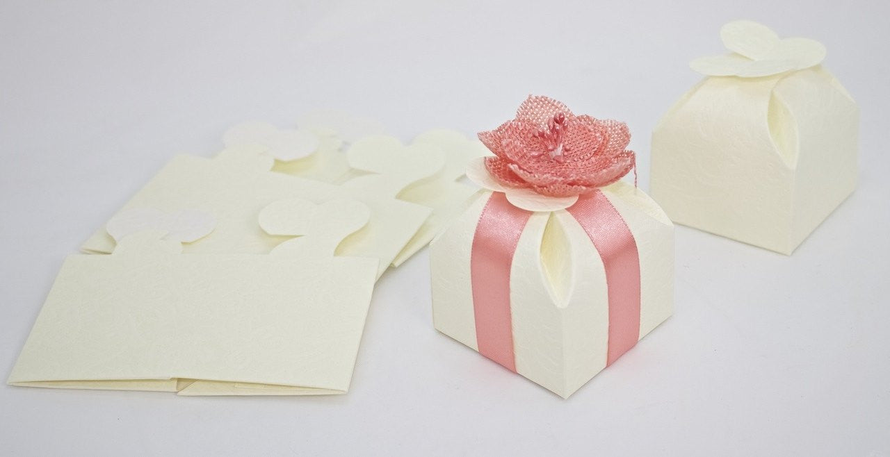 12 pcs- Italian White or Ivory Dome Flower Favor Box