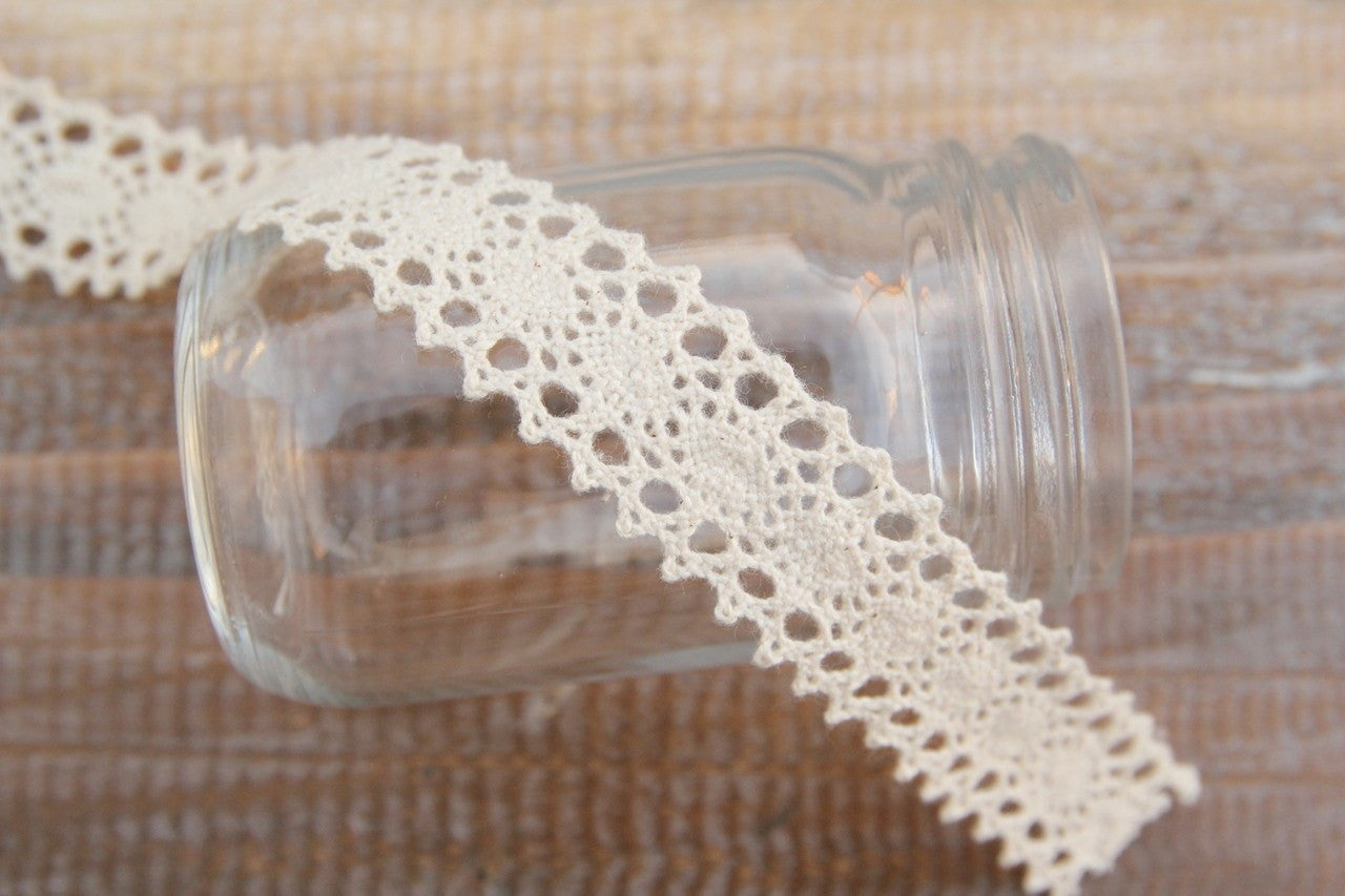 4 yards- 3/4" Ivory Open Circle Pattern