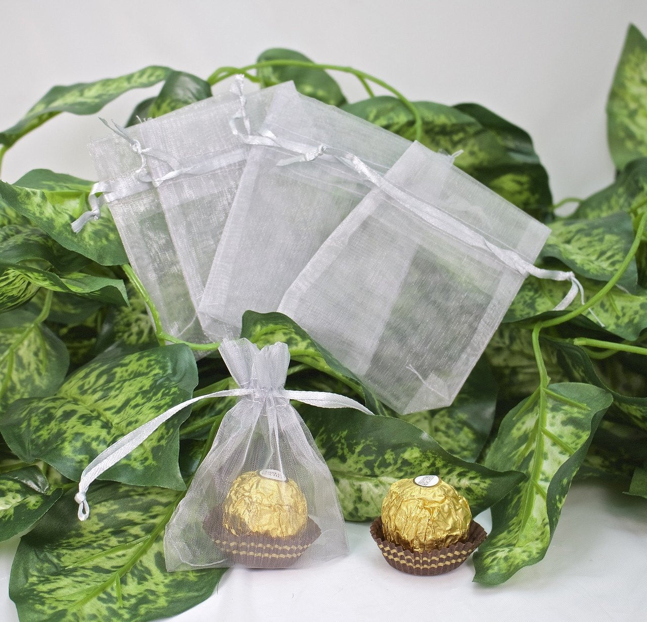 3"x 4" Organza Pouches (12 pieces) - Americasfavors