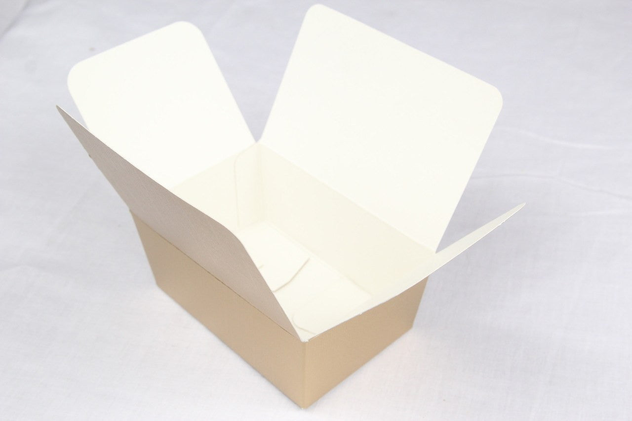 12 pcs-Italian Gold & Silver Rectangular Treat Boxes (3 Sizes)