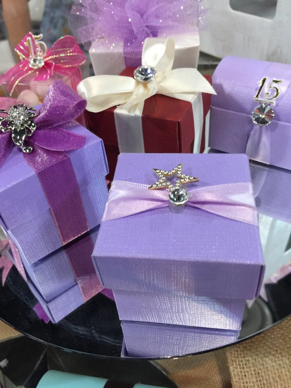 2"x 2" Italian Favor Boxes with Star Broach